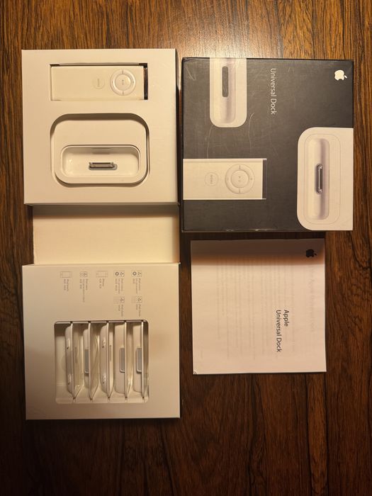Apple dock universal