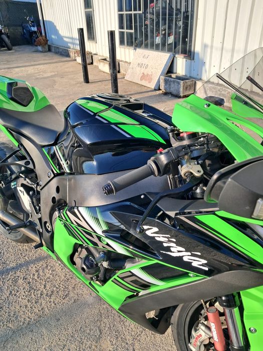 Kawasaki Ninja ZX10R