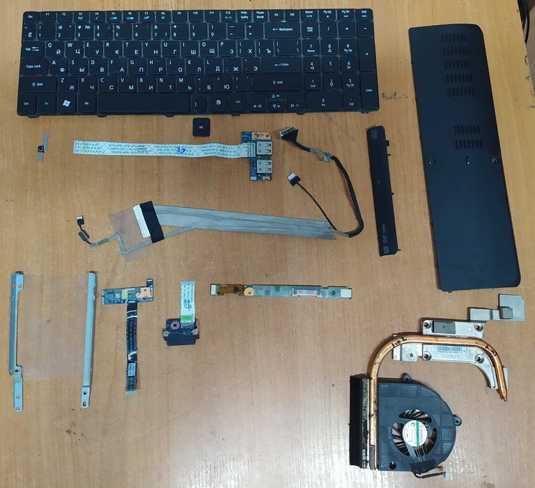 Ноутбук Acer E442 PEW86 (по запчастям)