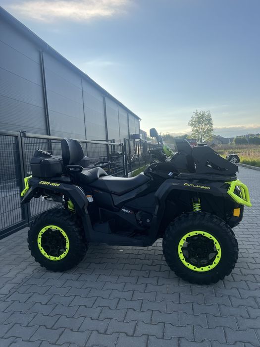 Квадроцмкл BRP outlander 1000 XTP