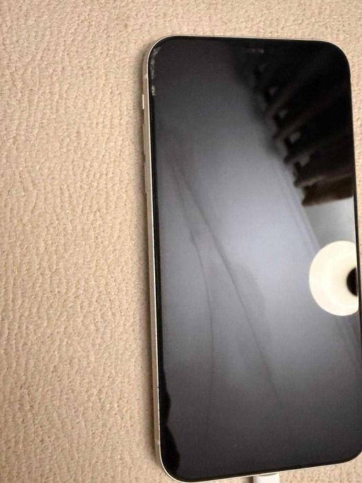 iPhone 11 branco 128gb