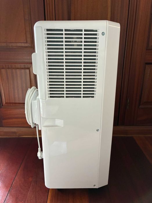Ar Condicionado Portátil HTW 9000 BTU – Pouco Uso
