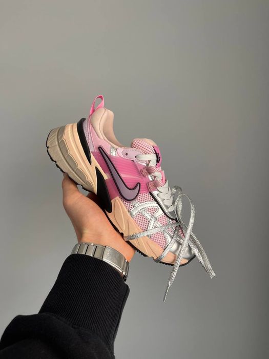 Кросівки Жіночі Nike V2K Runtekk Beige Pink Silver 36-41 Топ якість