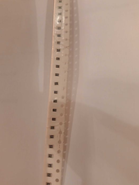 Resistência de montagem em superfície smd 2400ohms