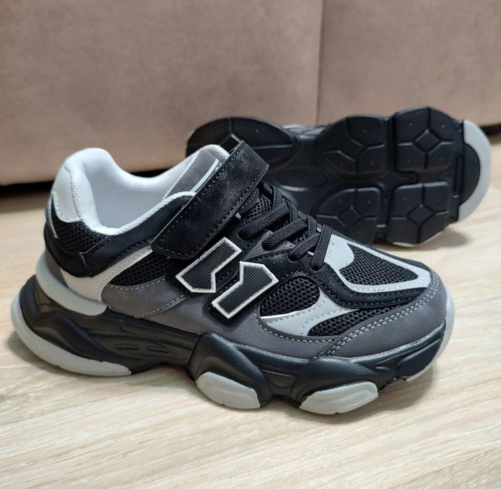 Кросівки для хлопчиків, р. 32-37