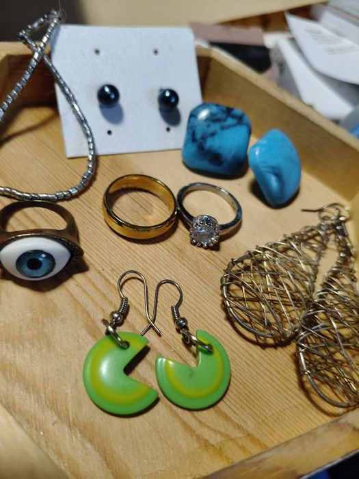 Mix biżuterii kolczyki, oko, pacman