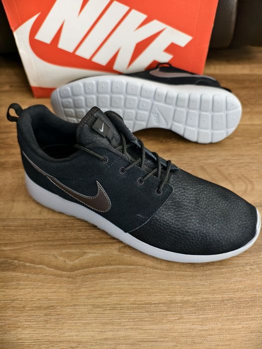 Buty Męskie Sneakersy Nike Roshe One Suede Black Rozmiar  Eu 45 -29 cm