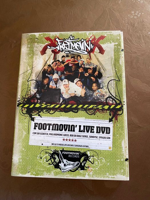 FOOTMOVIN' LIVE  - DVD - Ano de 2008
