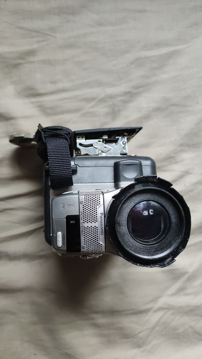 kamera panasonic nv-ds8eg
