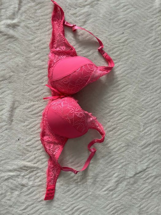 Biustonosz 75C różowy