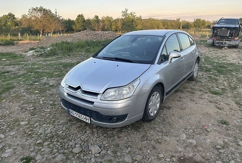 Citroen c4 2004 рік