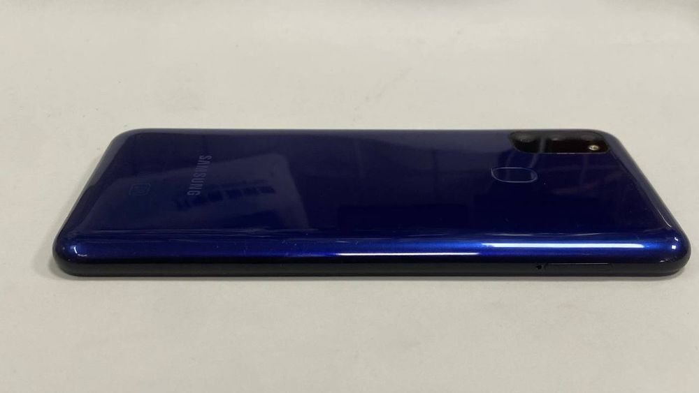 Samsung M21 4/64 gb