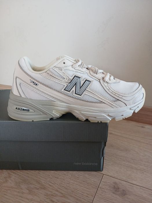 New balance 740 LN1 unisex размер 40,5