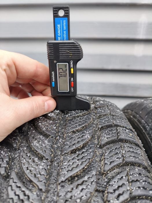 Комплект зимових шин Debica 185/65R15 185*65 15 Frigo2