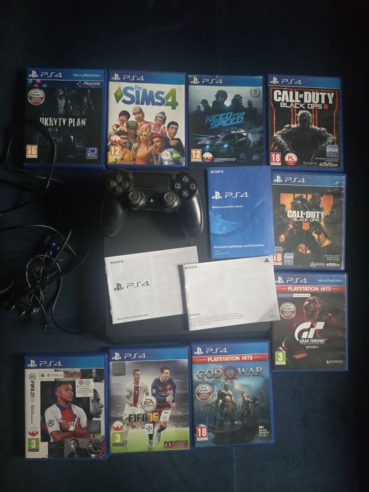 PlayStation 4 Slim 500 GB + pad + 9 gier