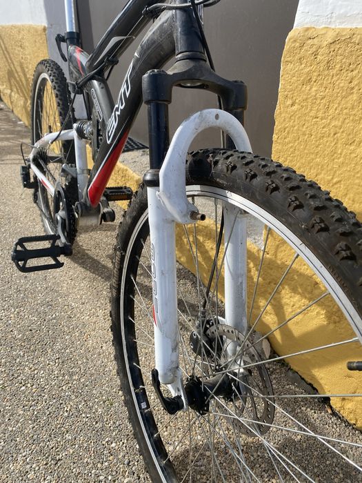 Vendo bicicleta como nova