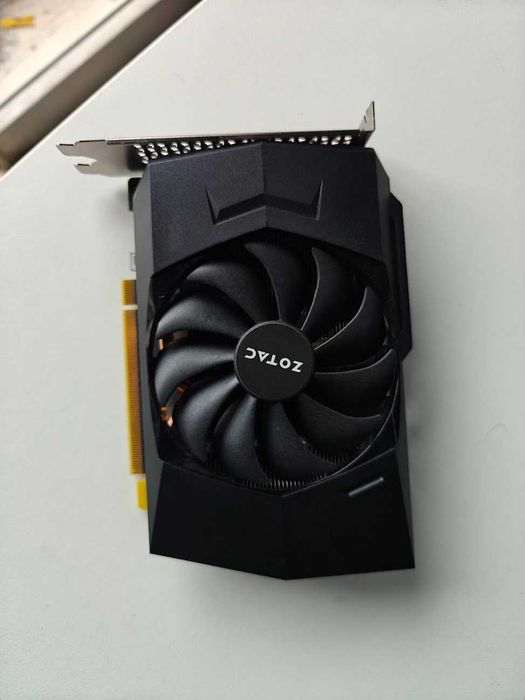 Placa Gráfica ZOTAC GeForce RTX 3050 8GB