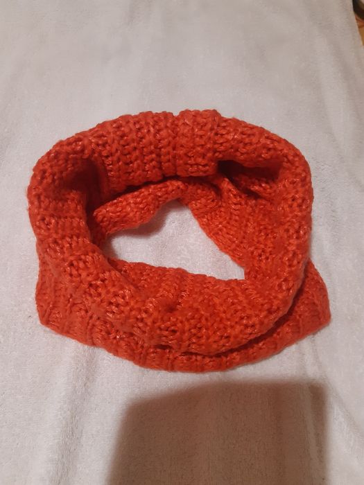 Komin pomarańczowy.  Unisex