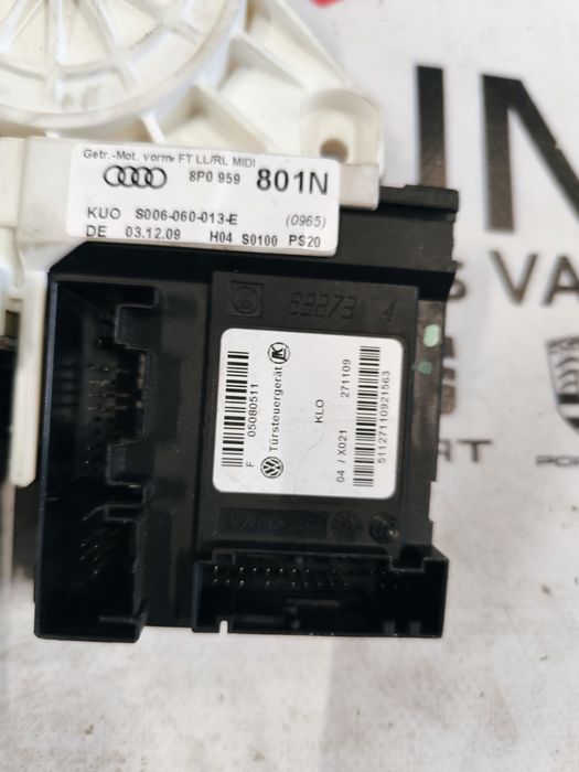 Motor Elevador de Vidro Frente Esquerdo - 8P0959801N - AUDI A3 (8P1)