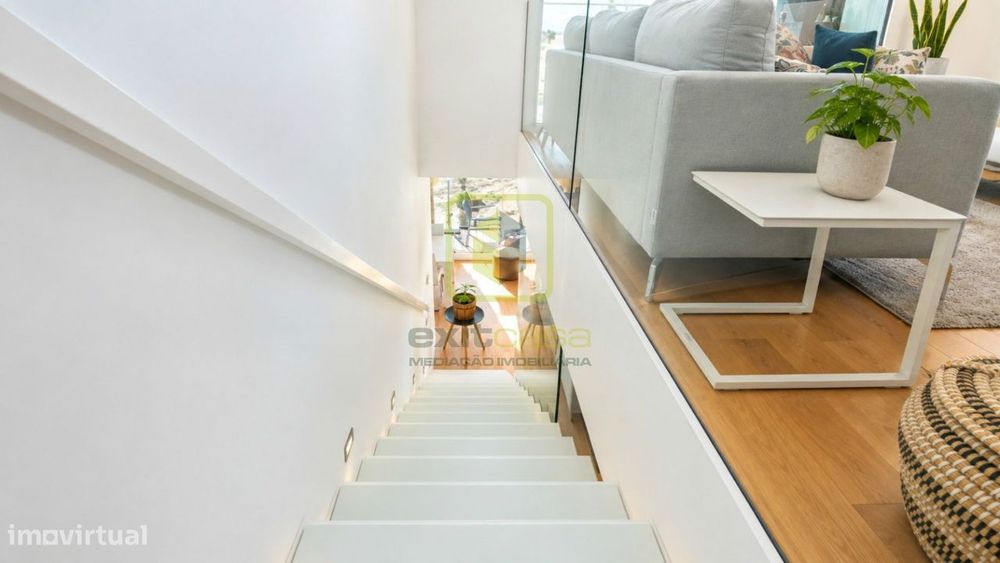 Apartamento T3 primeira linha de mar!