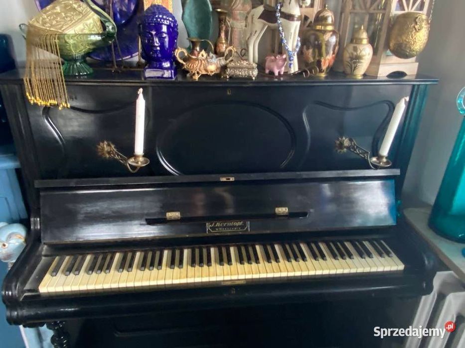 Pianino antyk XIX wiek