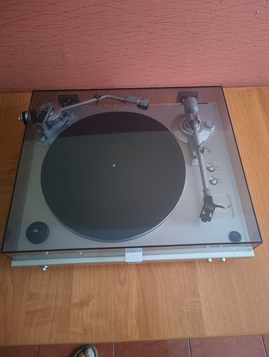 Gramofon denon dp 300f