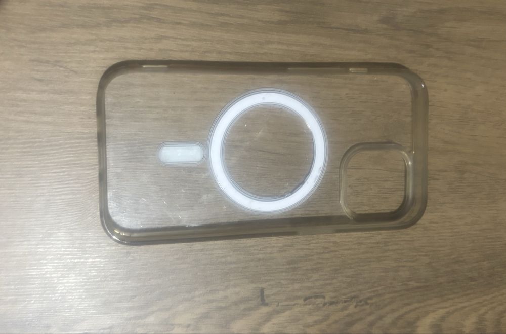 Etui silikonowe do iPhone 15