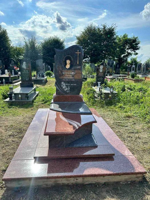 Памятники,бруківка;-Калуш,-Бурштин,-Долина. Фр-ка обл.