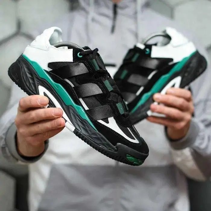 Продам кросівки adidas niteball 41