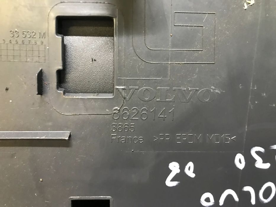 PORTA LUVAS VOLVO V50 / C30 8626141