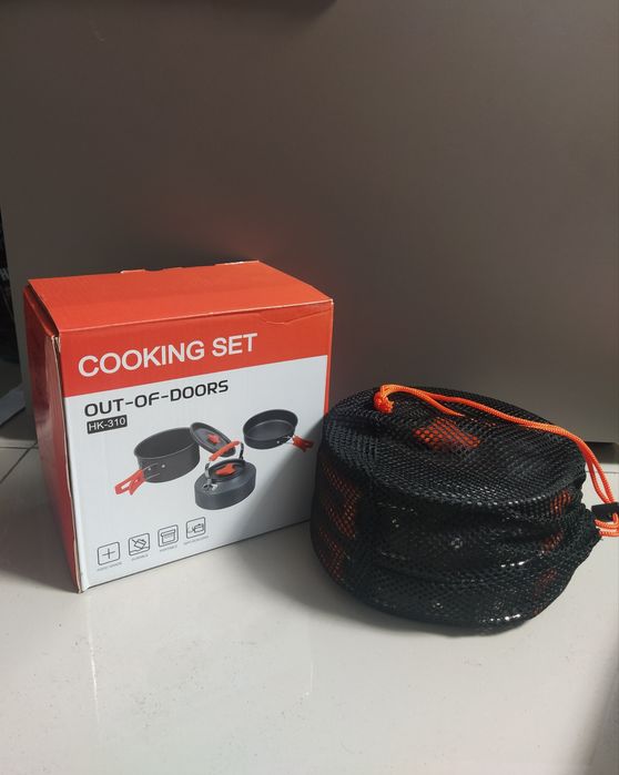 Туристичний посуд