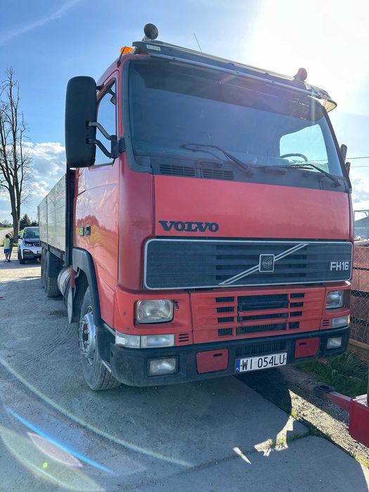 Samochód ciężarowy Volvo FH12 6X4R