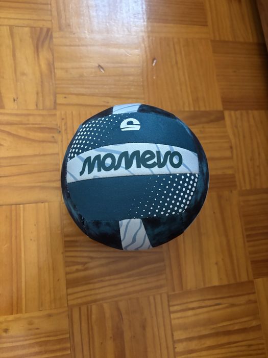 Bola de varias cores nova nunca foi usada