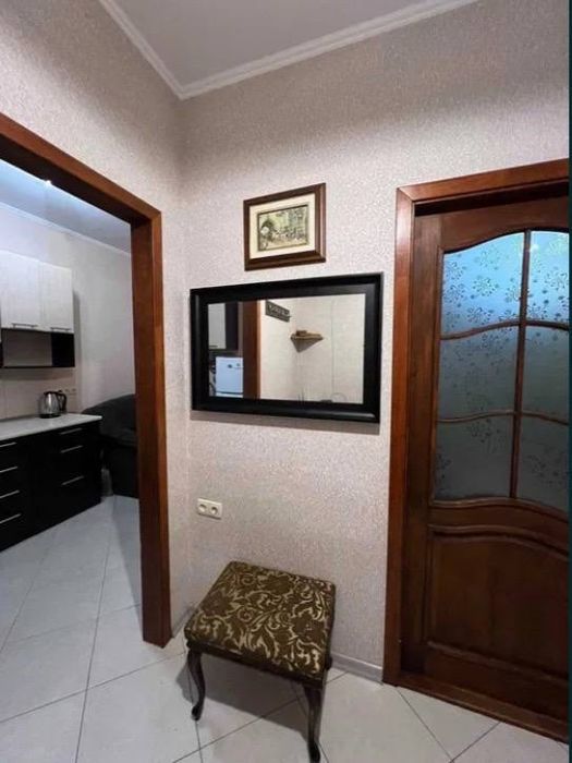 Посуточно квартира, СитиЦентр, пр-т Небесной Сотни, Киевский Р-н