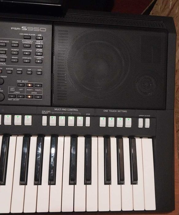Продам yamaha psr s950