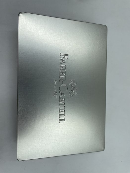 Ekskluzywne metalowe etui  Faber-Castell Art & Graphic
