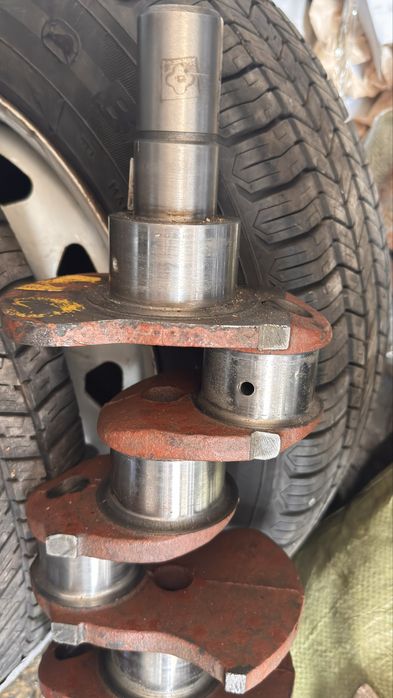 Продам новый коленвал газ 2401 402 УАЗ ссср