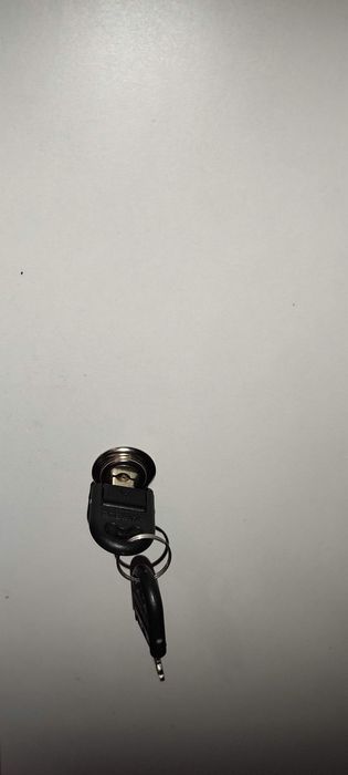 Продам професійну витяжку для педикюру/манікюру