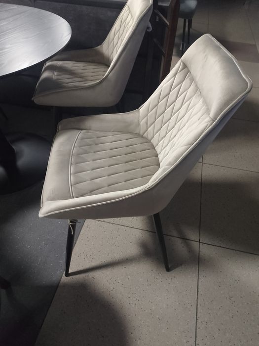 стілець Agat Velvet