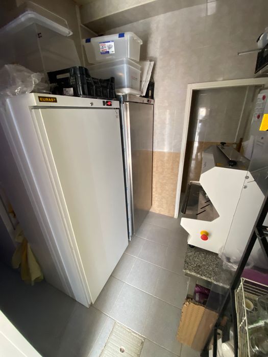 Trespasse negócio padaria/pastelaria/cafetaria Tavira