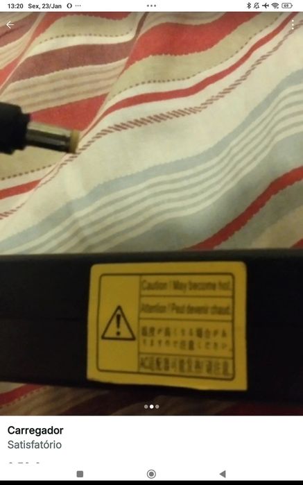 Carregador em bom estado