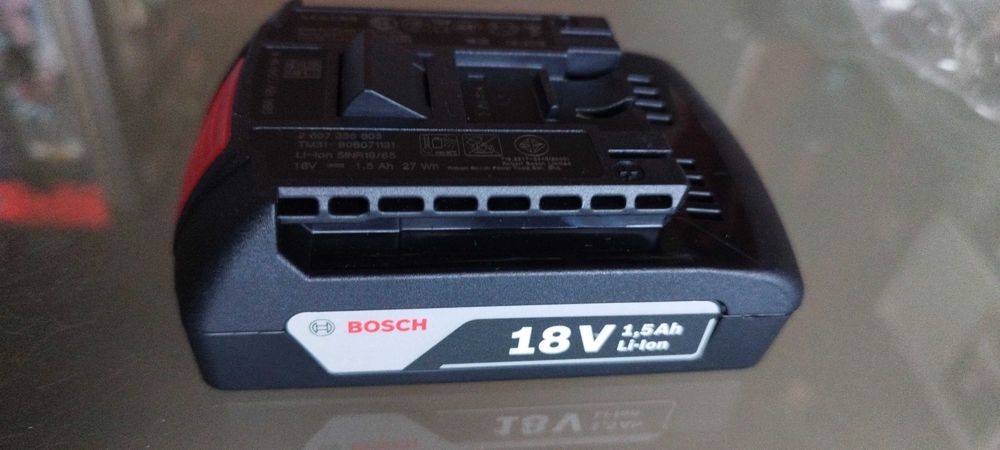oryginalny akumulator bosch 18v gba 1.5ah za 2szt