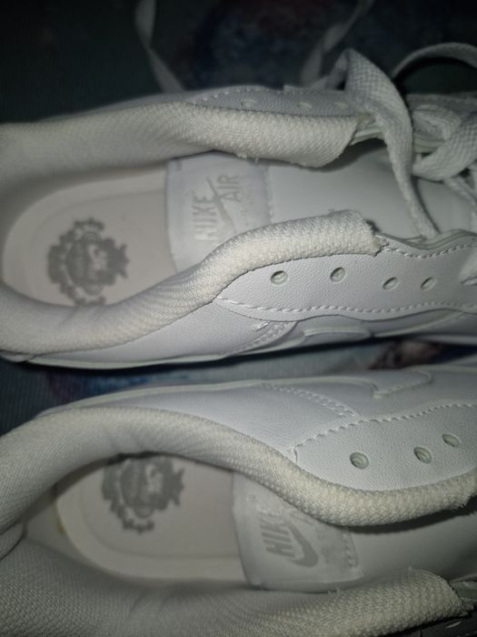 Buty sportowe białe