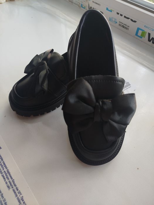 Туфлі лофери на дівчинку