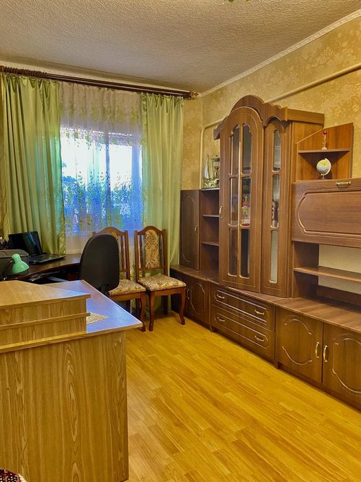 Продаю частину будинку  у м.Сквира