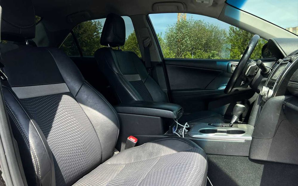 Toyota Camry 2013