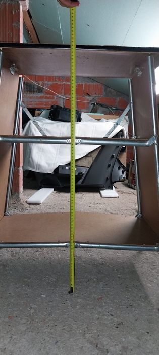 Mesa de apoio campismo ou para arrumos desdobravel