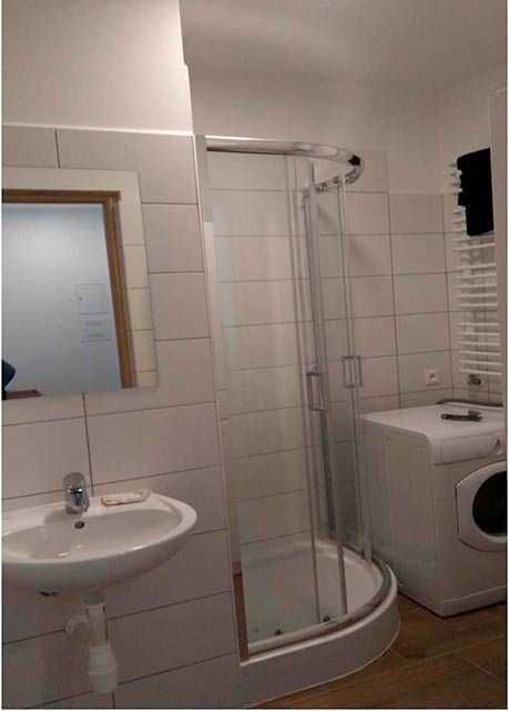 Hostel pracowniczy noclegi комнаты Łazy Mroków Nadarzyn+ dowóz