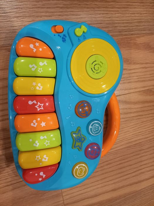 Órgão para criança pequena