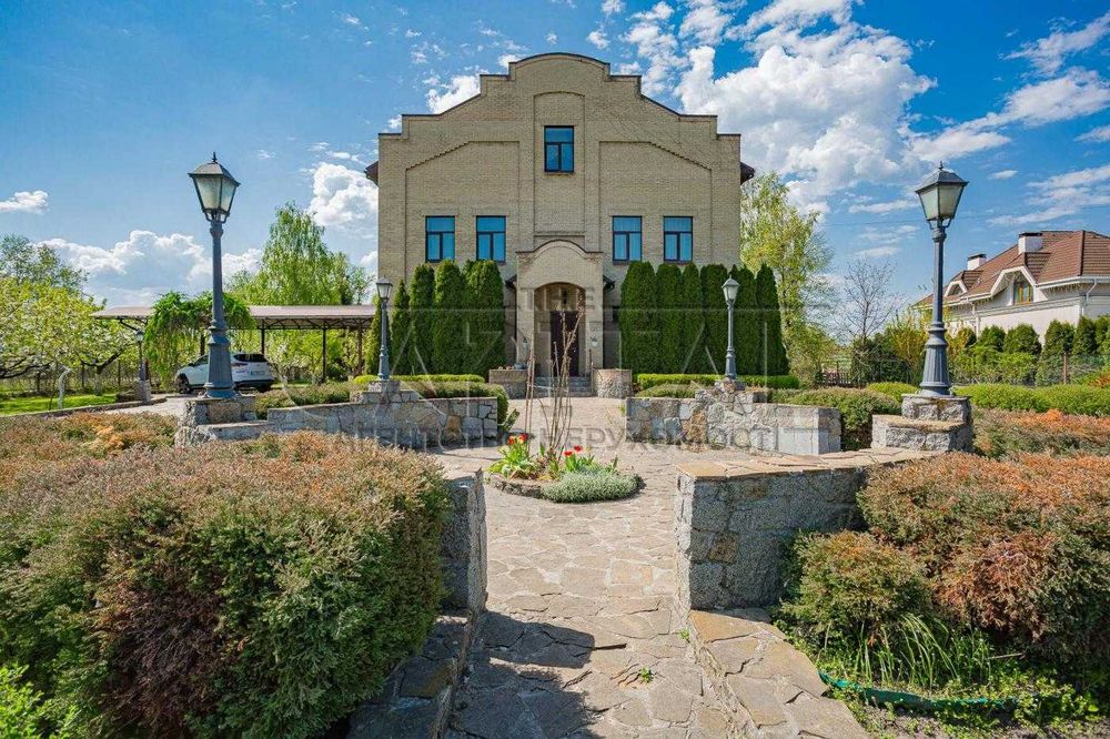 Продажа дома 380м², Вишенки (Бориспольский район), 63 сотки, озеро, генератор